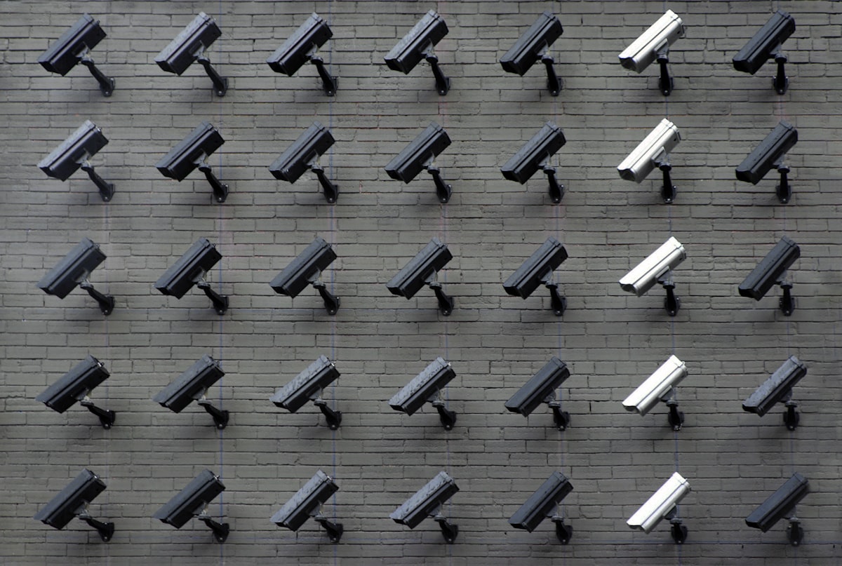 Representative cctv monitoring setting